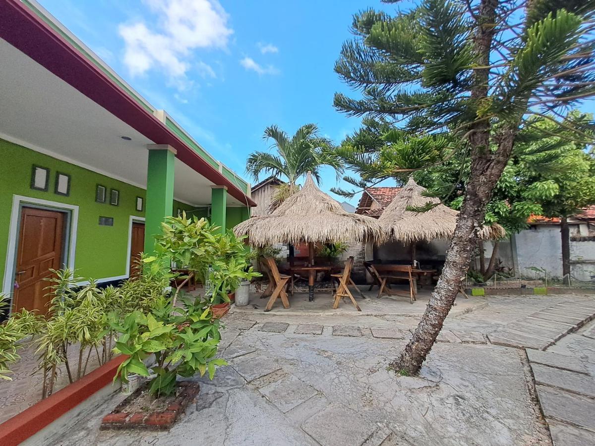 Azza Karimunjawa Hotel Exterior photo